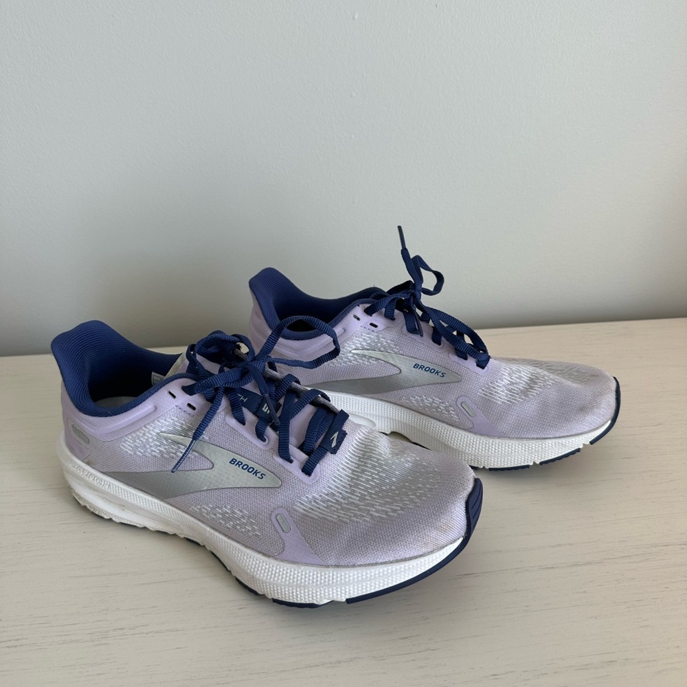 Brooks Women's Lilac and Navy Running Shoes